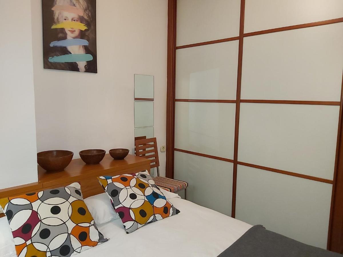 Apartamento San Luis. Plaza De Parking Gratis!!! Seville Exterior photo